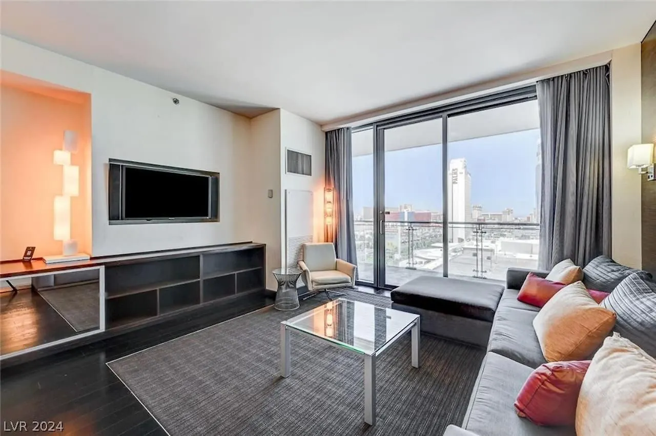 イン Stunning Escape Top Floor Strip-View Studio 31316 ラスベガス